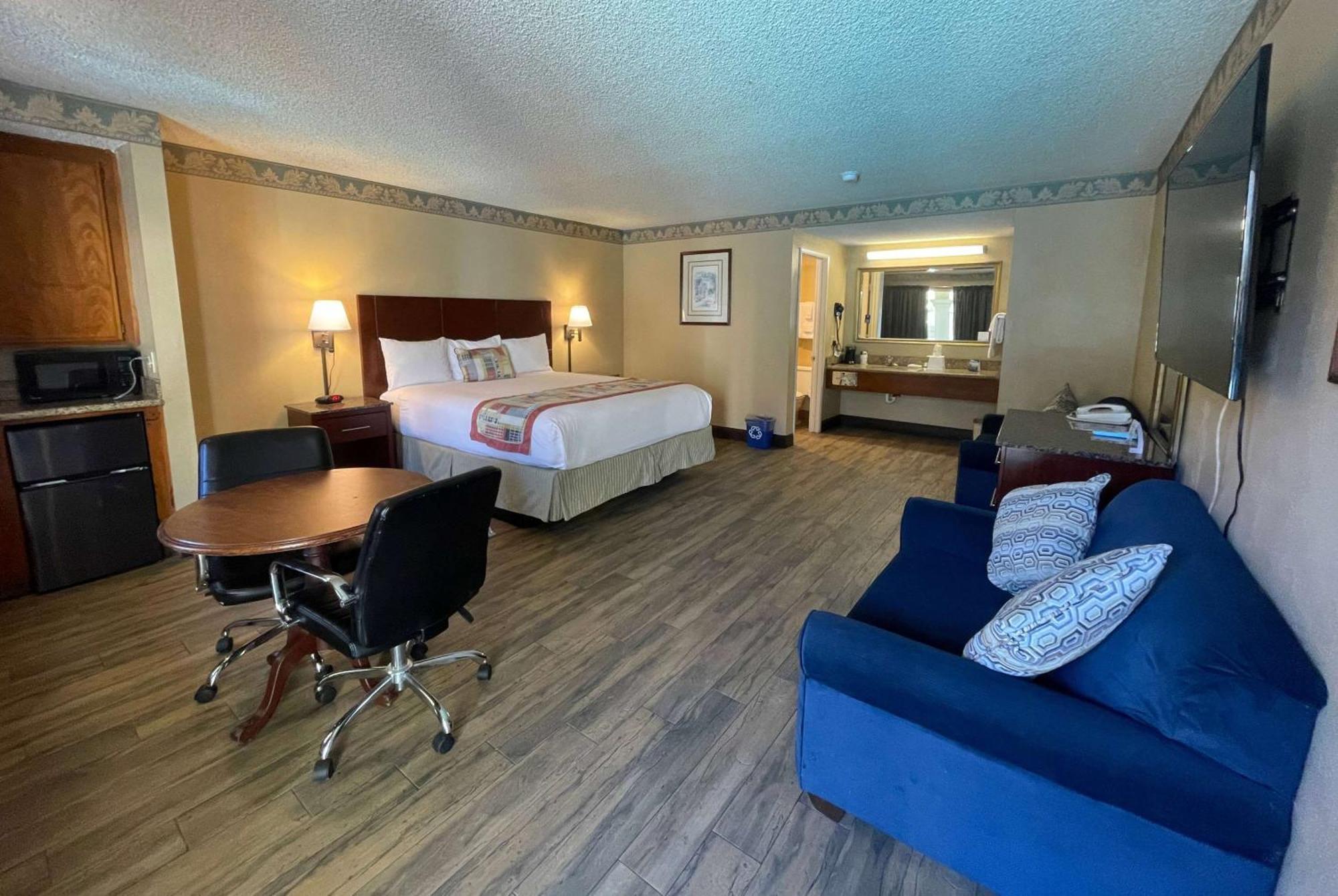 Travelodge By Wyndham Costa Mesa Newport Beach Hacienda Extérieur photo